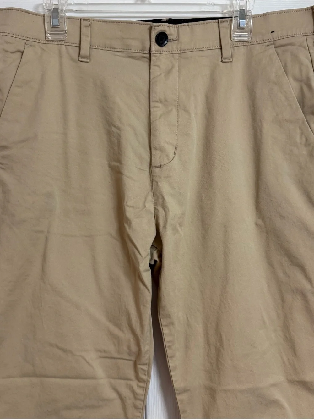 Hollister Men's Tan Chino Pants - Slim Straight Fit